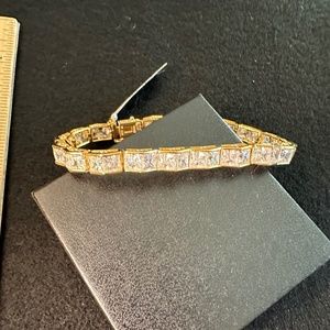 Victoria wieck absolute PRINCESS PEAK tennis bracelet 8"
